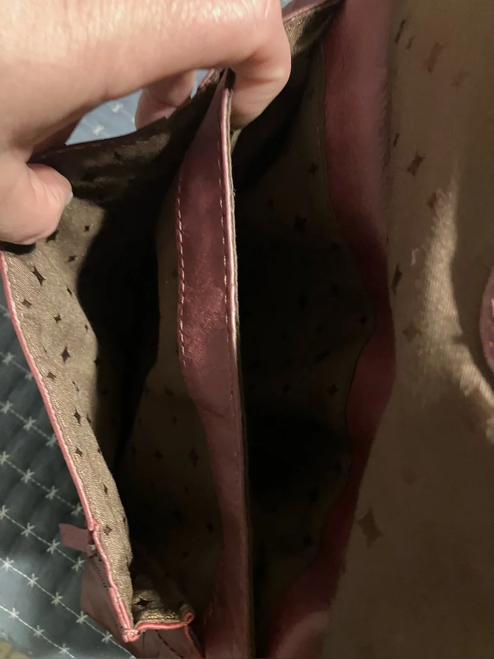 Fossil genuine leather